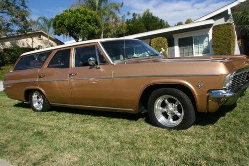 1965 chevrolet bel air station wagon - seats 9! 65 chevy