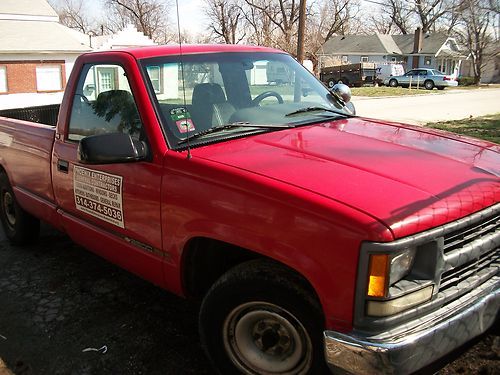 1995 chevy 3/4 ton pick up w/ only 128xxx miles many new parts