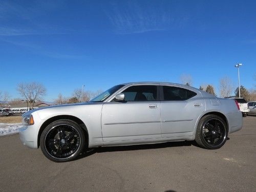 2010 dodge charger sxt v6 22" rims runs great automatic all power clean history