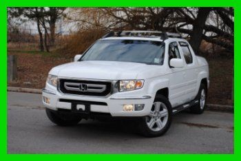 Navigation bluetooth leather moonroof full power tow package excellent 15700 mls