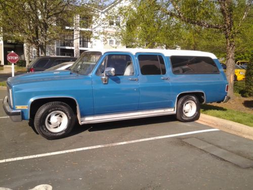 1988 gmc suburban in great condition