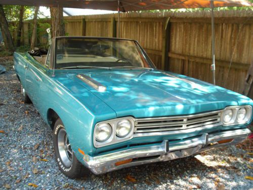 1969 plymouth roadrunner convertible, 440, buckets, console auto floor shift