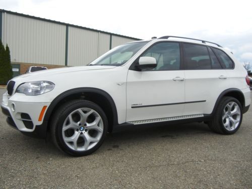 X5 xdrive35i sport package navigation panoramic sunroof heated leather seats!!!