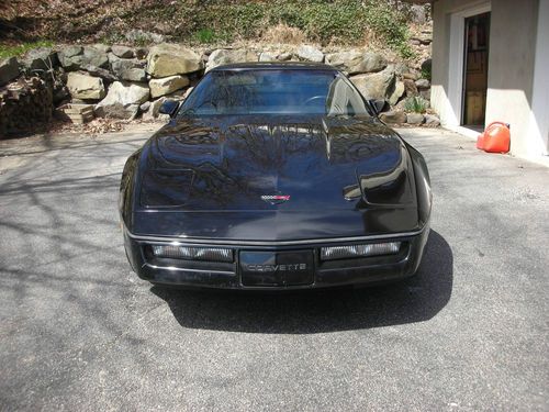1985 chevrolet corvette base hatchback 2-door 5.7l