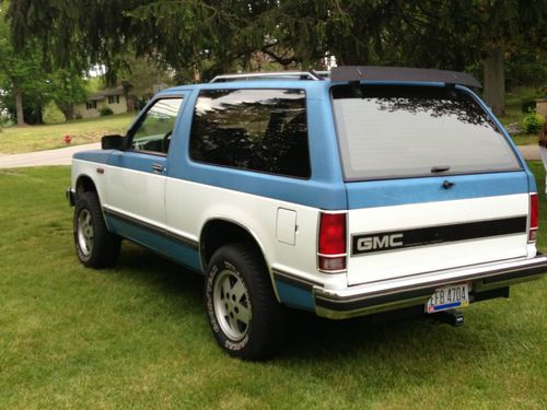 1985 gmc jimmy excellent condition, runs great