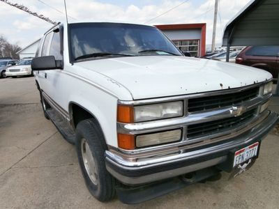 Low reserve 4 wheel drive old cheap 4x4 mechanic owned ugly but cheap trade in