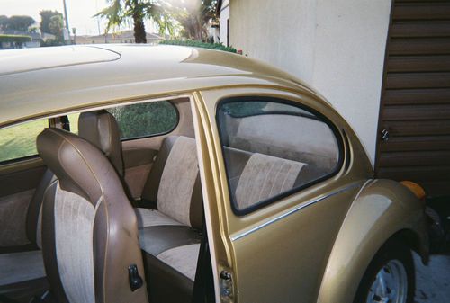 1974super beetle (sunroof)
