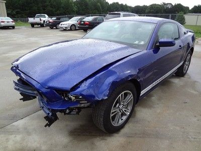 Not salvage rebuildable 13 ford mustang drives low reserve only 17k clean title