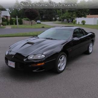 1999 black z28! like new ac moonroof t-tops, low miles, manual 6-speed pristine