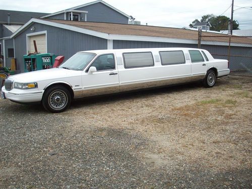 1997 lincoln town car executive limousine 4-door. 120" wheelbase 10pass. j seat.