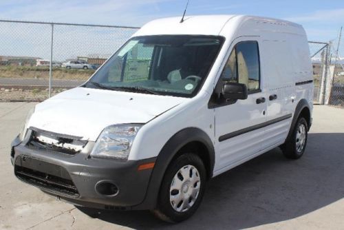 2013 ford transit connect xl damaged salvage runs! economical priced to sell!!