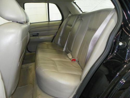 2011 ford crown victoria lx