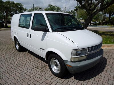 Florida 00 astro cargo van extended  111" wb excellent work van cold air low res