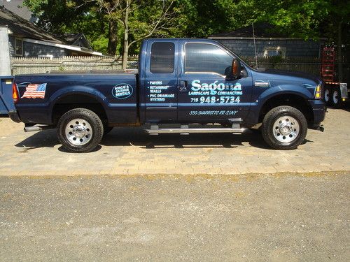 2005 ford f-250 xlt extended cab 4x4 with western plow low miles!!