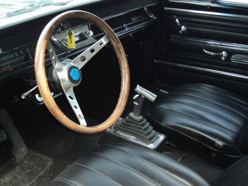 1966 chevrolet chevelle base sedan 4-door 4.6l