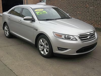 2012 ford taurus sel (all wheel drive) excellent runner no reserve