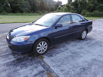 2002 toyota camry, no reserve,leather,power roof, climate control,6 disc cd
