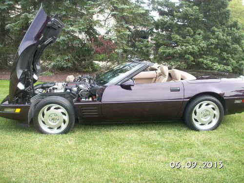 1993 chevrolet corvette base convertible 2-door 5.7l