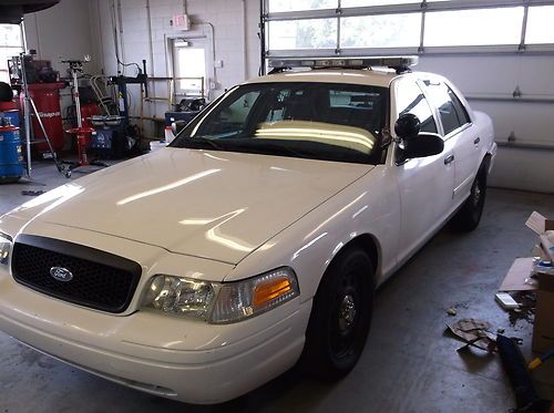 06 ford crown vic police interceptor, fully equipped