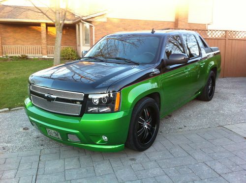 2007 chevy avalanche custom lowered
