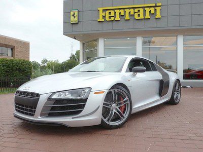 Rare r8gt r8 gt v-10 only 600 miles 6-spd r-tronic ceramics b&amp;o sound must see