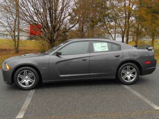New 2013 dodge charger r/t hemi - free shipping or airfare