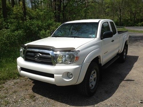 2008 toyota tacoma 4x4 manual transmission bed liner clean carfax
