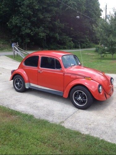 1972 bettle classic its a rare find to get acar in this condition rust free pans