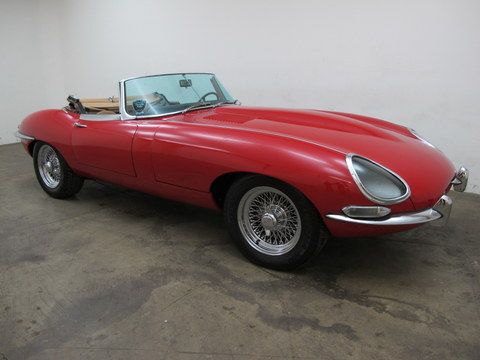 1962 jaguar xke roadster - with the very rare flat floor with a louvered bonnet