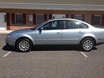 2003 volkswagen passat gls!! power everything leather sunroof loaded!!!