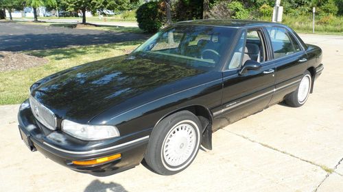 No reserve auction! highest bidder wins! check out this clean, luxurious buick!!