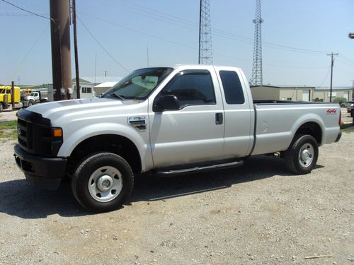 2008 ford f250 4x4 ext cab  really clean!