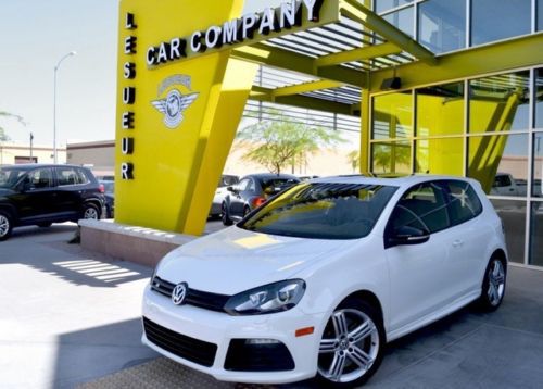 4-motion all wheel drive 2.0 turbo candy white navigation moonroof