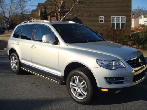 Rare 2008 volkswagen touareg 3.6l with air suspension loaded, southern truck