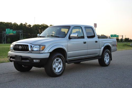 Tacoma / limited / trd / pre runner / crew cab / amazing cond / a true must see