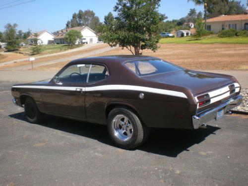 1971 plymouth duster  v8 318