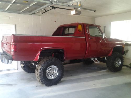1977 chevy lifted 4x4 v8 3/4 ton automatic