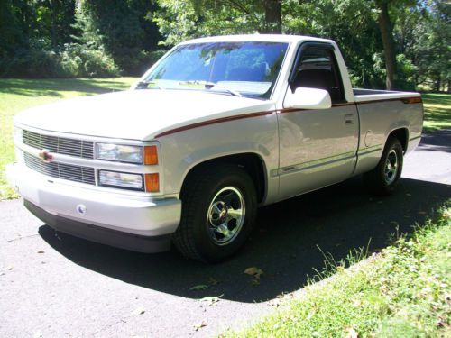 1992 ss 454 truck with upgrades and custom paint , hotrod,