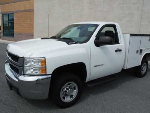 2010 chevrolet hd2500  service utility super nice condition 1 owner