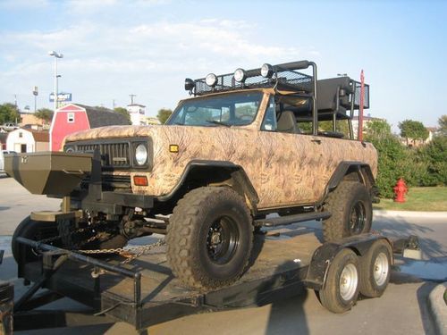 Hunting truck/jeep-international scout ii-fully custom