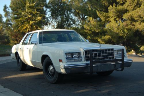 1980 plymouth gran fury state police pursuit e-58 a38 high performance chase car