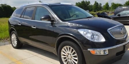 2008 buick enclave cxl awd...must see