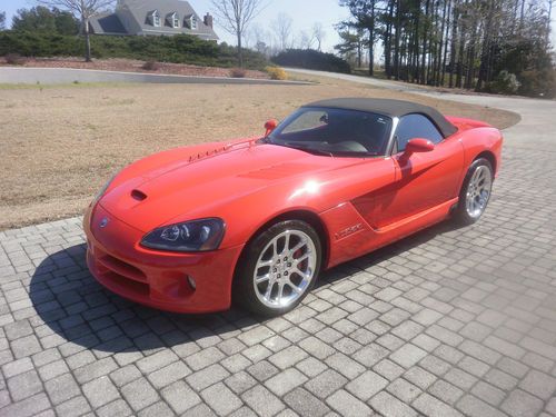 2004 dodge viper: red, 37,500 mi, excellent condition, convertible, 1 owner!