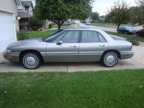 1997 buick lesabre limited-llf~4 door~silver exterior-leather seats~102,000 mile