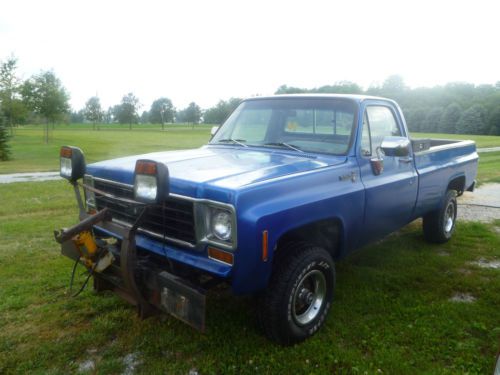 1976 chevy pickup scottsdale 4x4 with meyers snow plow