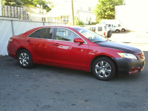 Toyota camry 2007 le 25.000 miles clean title
