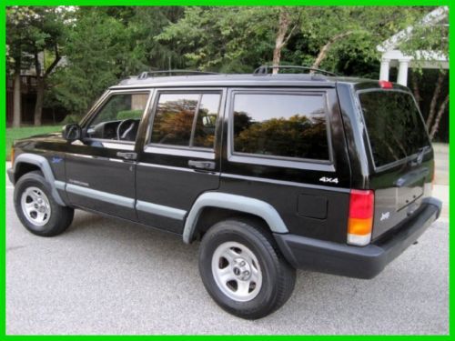 1998 cherokee , 5 speed, manual,  low miles, 4x4,  no reserve! clean carfax