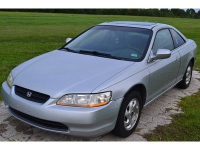 99 honda accord ex-l,one  owner, 4 cylinder, sunroof, leather, no reserve