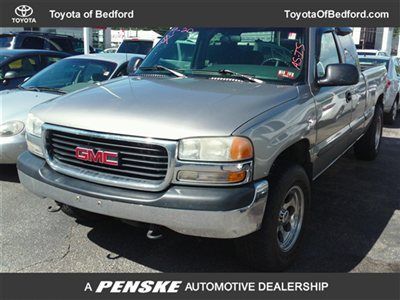 Extra clean! only 2 owners &amp; no accident history non-smoker extended cab 4x4