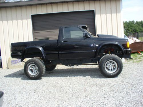 1991 chevy s-10 lifted with a built v8 no rust nice truck